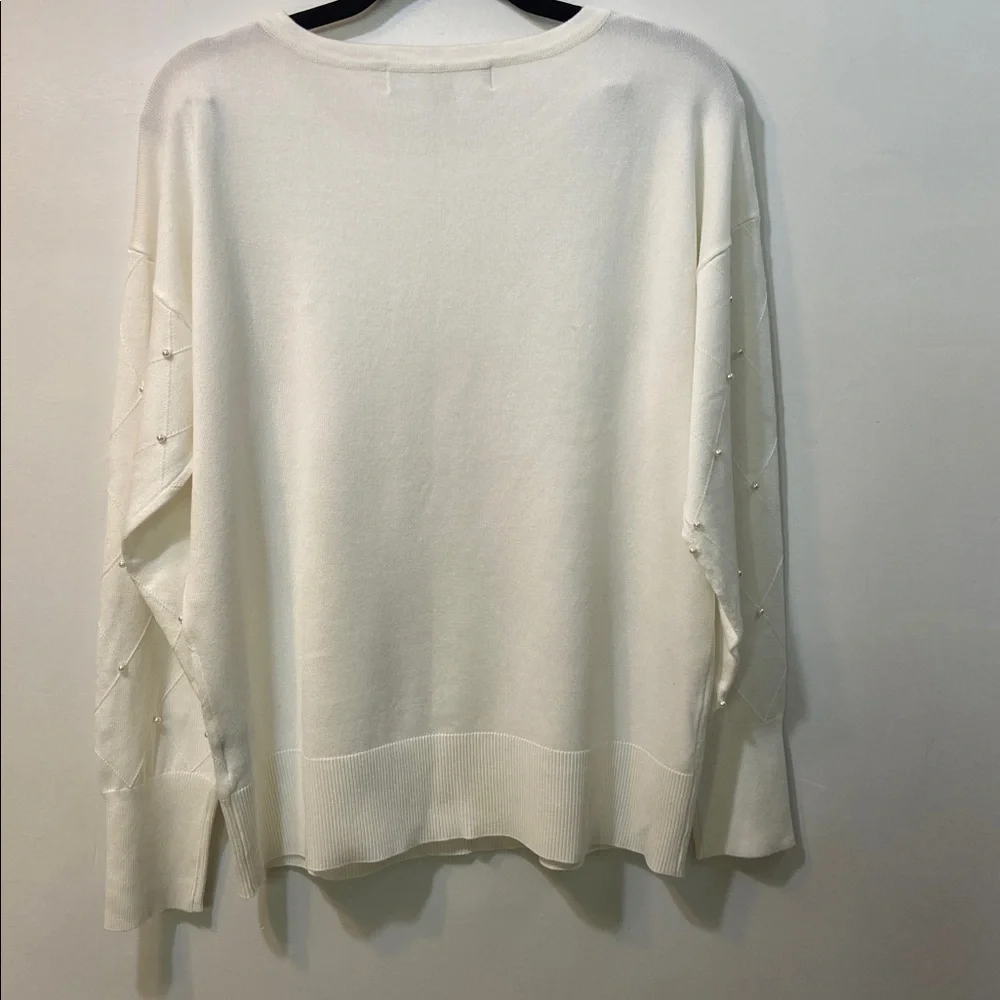 Berkley Jensen Women’s Cream, Pearl Embellished Long Sleeve Sweater. Size- M - Picture 3 of 14
